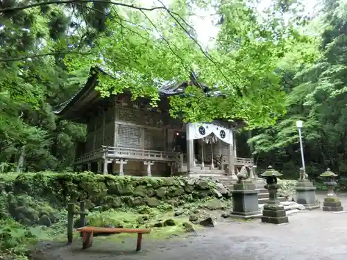 十和田神社の本殿