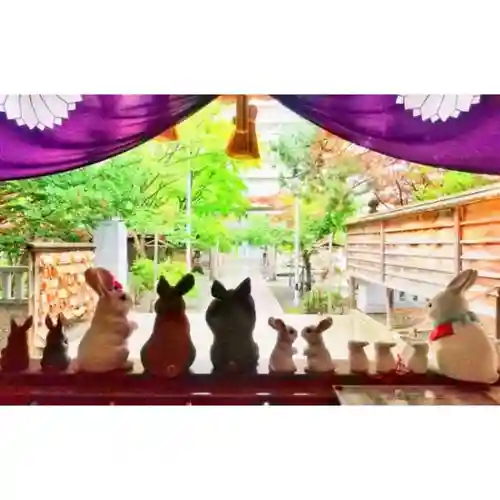 彌彦神社　(伊夜日子神社)の像