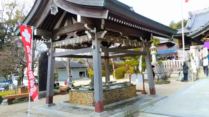 岡崎天満宮の手水舎