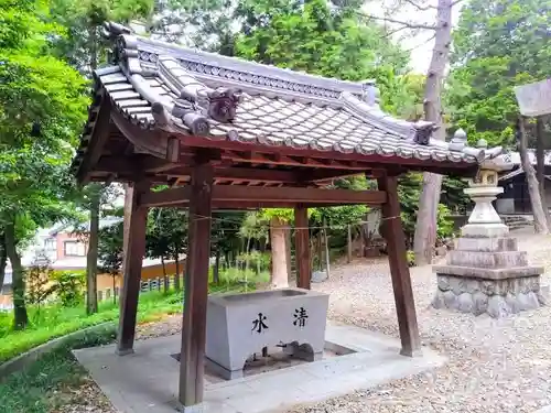 七社之社の手水舎