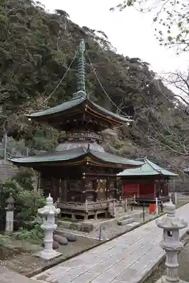 那古寺の塔