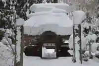 観音寺の山門・神門