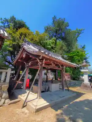 白山社（前飛保町）の手水舎