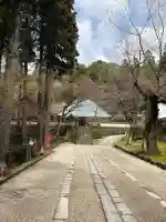香積寺の{uncategorized: "未分類", other: "その他", undefined: "問題あり", building: "その他建物", grave: "お墓", sacred_gate: "鳥居", guardian: "狛犬", statue: "像", buddha: "仏像", history: "歴史", nature: "自然", garden: "庭園", animal: "動物", pagoda: "塔", temizu: "手水舎", mountain_gate: "山門・神門", sanctuary: "本殿・本堂", subordinate: "末社・摂社", art: "芸術", scenery: "景色", jizo: "地蔵", ema: "絵馬", goshuin: "御朱印", omikuji: "おみくじ", items: "授与品その他", amulet: "お守り", goshuincho: "御朱印帳", eats: "食事", festival: "お祭り", votive_dance: "神楽", shichigosan: "七五三参", wedding: "結婚式", experience: "体験その他", initially: "初詣", around: "周辺", anti_infection: "感染症対策"}