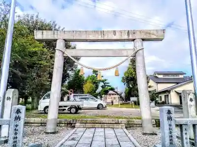 神明社（中和会神明社）の鳥居