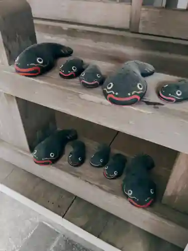 大村神社の{uncategorized: "未分類", other: "その他", undefined: "問題あり", building: "その他建物", grave: "お墓", sacred_gate: "鳥居", guardian: "狛犬", statue: "像", buddha: "仏像", history: "歴史", nature: "自然", garden: "庭園", animal: "動物", pagoda: "塔", temizu: "手水舎", mountain_gate: "山門・神門", sanctuary: "本殿・本堂", subordinate: "末社・摂社", art: "芸術", scenery: "景色", jizo: "地蔵", ema: "絵馬", goshuin: "御朱印", omikuji: "おみくじ", items: "授与品その他", amulet: "お守り", goshuincho: "御朱印帳", eats: "食事", festival: "お祭り", votive_dance: "神楽", shichigosan: "七五三参", wedding: "結婚式", experience: "体験その他", initially: "初詣", around: "周辺", anti_infection: "感染症対策"}