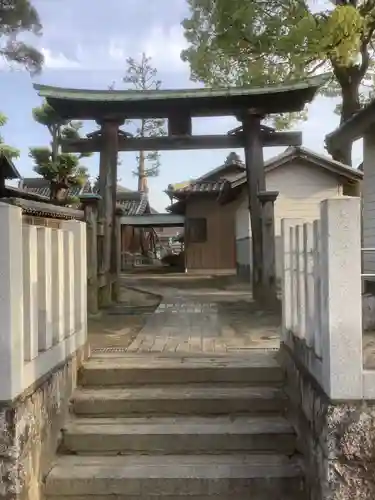 河原神社の鳥居