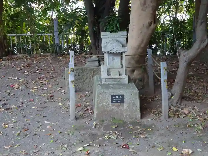 諏訪神社の末社・摂社