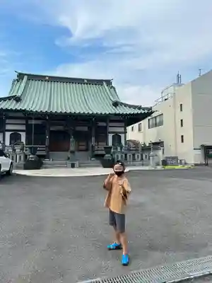 医王寺の本殿・本堂