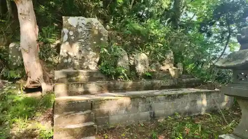 般若院の{uncategorized: "未分類", other: "その他", undefined: "問題あり", building: "その他建物", grave: "お墓", sacred_gate: "鳥居", guardian: "狛犬", statue: "像", buddha: "仏像", history: "歴史", nature: "自然", garden: "庭園", animal: "動物", pagoda: "塔", temizu: "手水舎", mountain_gate: "山門・神門", sanctuary: "本殿・本堂", subordinate: "末社・摂社", art: "芸術", scenery: "景色", jizo: "地蔵", ema: "絵馬", goshuin: "御朱印", omikuji: "おみくじ", items: "授与品その他", amulet: "お守り", goshuincho: "御朱印帳", eats: "食事", festival: "お祭り", votive_dance: "神楽", shichigosan: "七五三参", wedding: "結婚式", experience: "体験その他", initially: "初詣", around: "周辺", anti_infection: "感染症対策"}