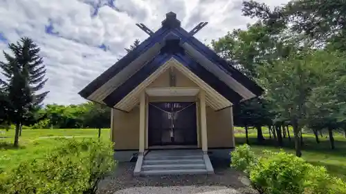 草分神社の本殿