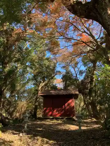 八幡神社の本殿・本堂