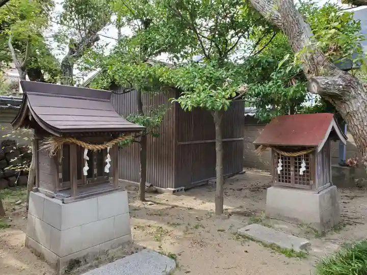 伊弉冊神社の末社・摂社