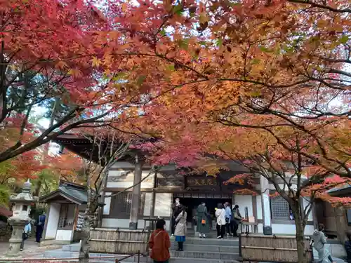 鉾立山天王院の山門