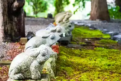 尻岸内八幡神社の像