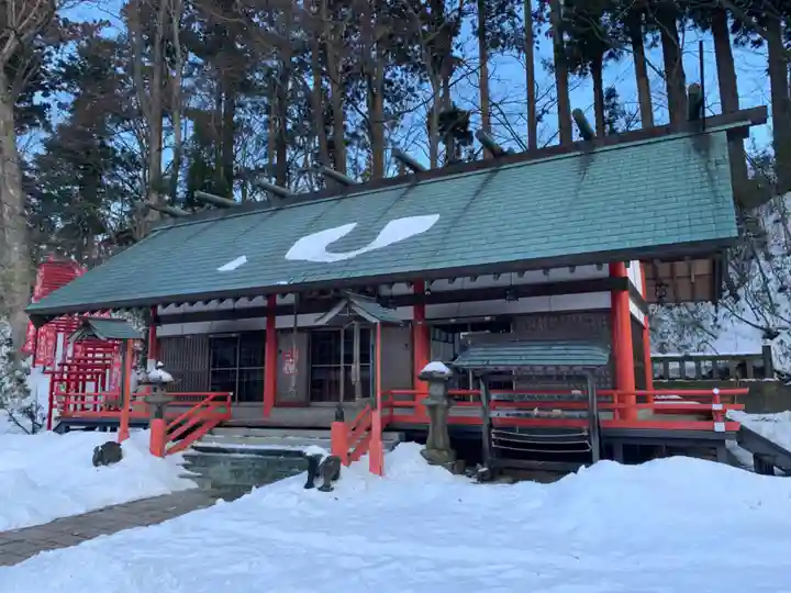 呑香稲荷神社の本殿・本堂