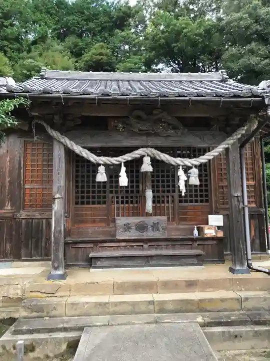 熊野神社の本殿・本堂
