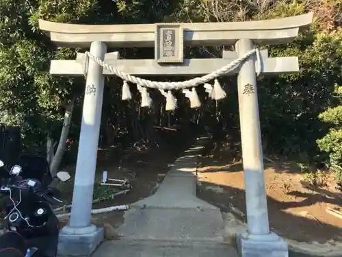 安房口神社の鳥居