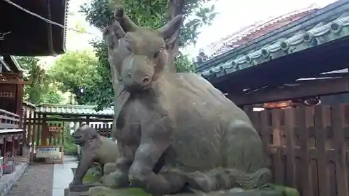 牛嶋神社の狛犬