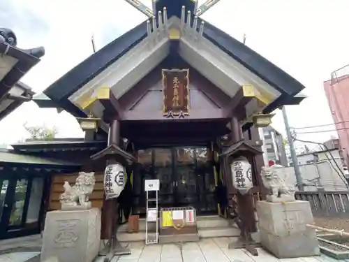 元三島神社の本殿・本堂