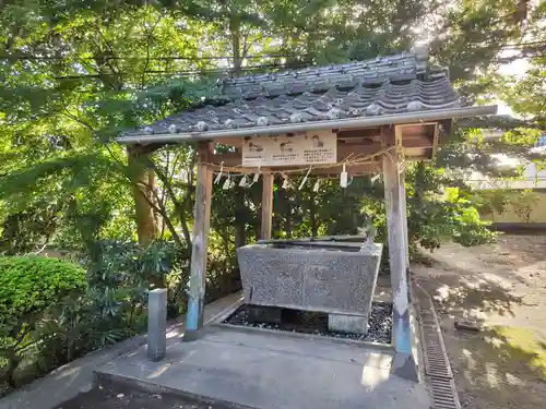 諏訪神社の手水