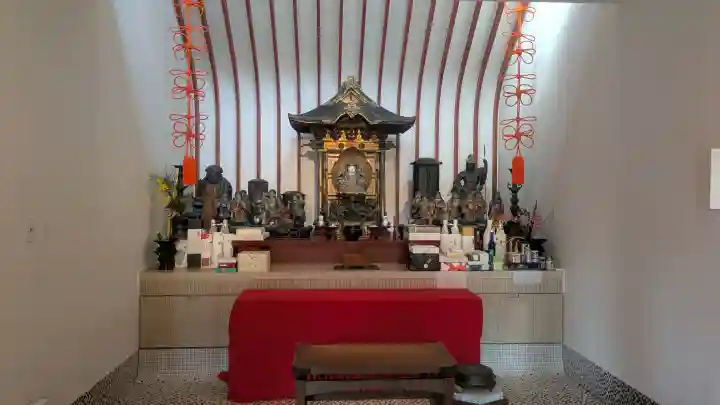 増上寺塔頭 三縁山 宝珠院の{uncategorized: "未分類", other: "その他", undefined: "問題あり", building: "その他建物", grave: "お墓", sacred_gate: "鳥居", guardian: "狛犬", statue: "像", buddha: "仏像", history: "歴史", nature: "自然", garden: "庭園", animal: "動物", pagoda: "塔", temizu: "手水舎", mountain_gate: "山門・神門", sanctuary: "本殿・本堂", subordinate: "末社・摂社", art: "芸術", scenery: "景色", jizo: "地蔵", ema: "絵馬", goshuin: "御朱印", omikuji: "おみくじ", items: "授与品その他", amulet: "お守り", goshuincho: "御朱印帳", eats: "食事", festival: "お祭り", votive_dance: "神楽", shichigosan: "七五三参", wedding: "結婚式", experience: "体験その他", initially: "初詣", around: "周辺", anti_infection: "感染症対策"}