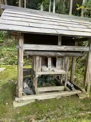 屋磨内神社(京都府)
