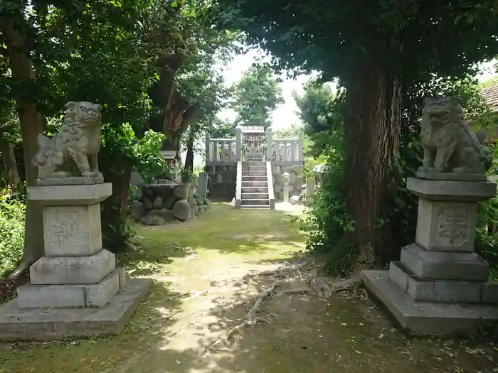 神明社の建物その他