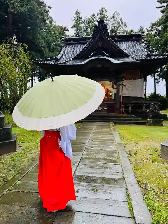 守りの神 藤基神社(新潟県)