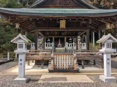 天満神社の{uncategorized: "未分類", other: "その他", undefined: "問題あり", building: "その他建物", grave: "お墓", sacred_gate: "鳥居", guardian: "狛犬", statue: "像", buddha: "仏像", history: "歴史", nature: "自然", garden: "庭園", animal: "動物", pagoda: "塔", temizu: "手水舎", mountain_gate: "山門・神門", sanctuary: "本殿・本堂", subordinate: "末社・摂社", art: "芸術", scenery: "景色", jizo: "地蔵", ema: "絵馬", goshuin: "御朱印", omikuji: "おみくじ", items: "授与品その他", amulet: "お守り", goshuincho: "御朱印帳", eats: "食事", festival: "お祭り", votive_dance: "神楽", shichigosan: "七五三参", wedding: "結婚式", experience: "体験その他", initially: "初詣", around: "周辺", anti_infection: "感染症対策"}