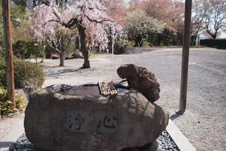 願成寺の手水舎