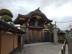 宗忠寺の山門