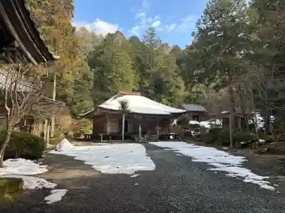 妙楽寺の{uncategorized: "未分類", other: "その他", undefined: "問題あり", building: "その他建物", grave: "お墓", sacred_gate: "鳥居", guardian: "狛犬", statue: "像", buddha: "仏像", history: "歴史", nature: "自然", garden: "庭園", animal: "動物", pagoda: "塔", temizu: "手水舎", mountain_gate: "山門・神門", sanctuary: "本殿・本堂", subordinate: "末社・摂社", art: "芸術", scenery: "景色", jizo: "地蔵", ema: "絵馬", goshuin: "御朱印", omikuji: "おみくじ", items: "授与品その他", amulet: "お守り", goshuincho: "御朱印帳", eats: "食事", festival: "お祭り", votive_dance: "神楽", shichigosan: "七五三参", wedding: "結婚式", experience: "体験その他", initially: "初詣", around: "周辺", anti_infection: "感染症対策"}