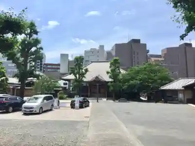 天妙国寺の周辺