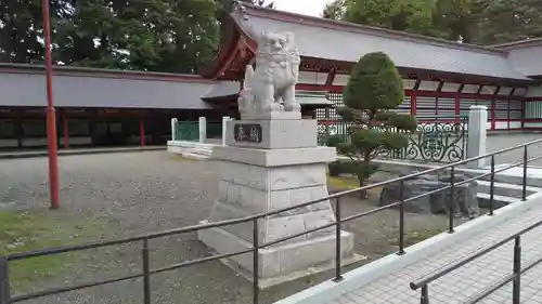 北海道護國神社の狛犬