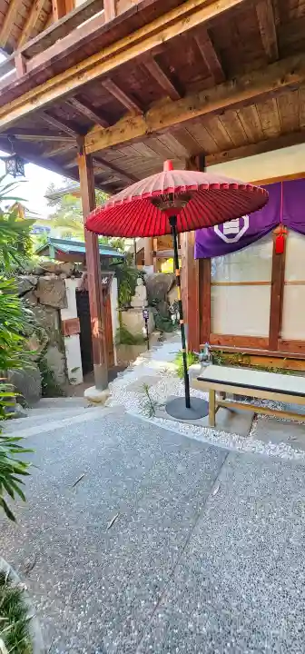 西龍寺の{uncategorized: "未分類", other: "その他", undefined: "問題あり", building: "その他建物", grave: "お墓", sacred_gate: "鳥居", guardian: "狛犬", statue: "像", buddha: "仏像", history: "歴史", nature: "自然", garden: "庭園", animal: "動物", pagoda: "塔", temizu: "手水舎", mountain_gate: "山門・神門", sanctuary: "本殿・本堂", subordinate: "末社・摂社", art: "芸術", scenery: "景色", jizo: "地蔵", ema: "絵馬", goshuin: "御朱印", omikuji: "おみくじ", items: "授与品その他", amulet: "お守り", goshuincho: "御朱印帳", eats: "食事", festival: "お祭り", votive_dance: "神楽", shichigosan: "七五三参", wedding: "結婚式", experience: "体験その他", initially: "初詣", around: "周辺", anti_infection: "感染症対策"}