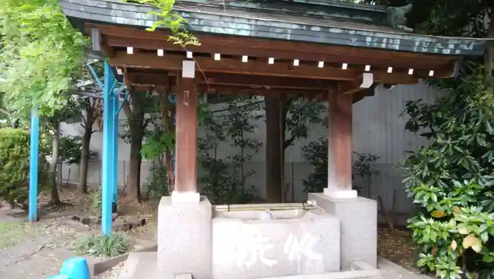 白髭神社の手水舎