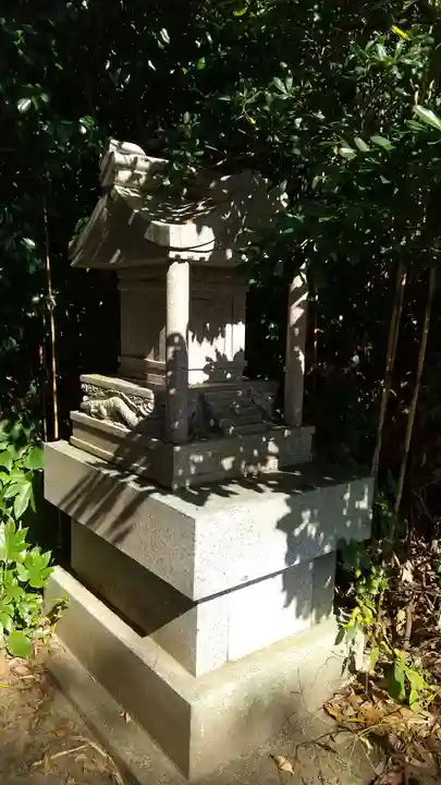 雷神社の末社・摂社