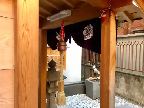 恵比寿山下伏見稲荷大明神の本殿・本堂