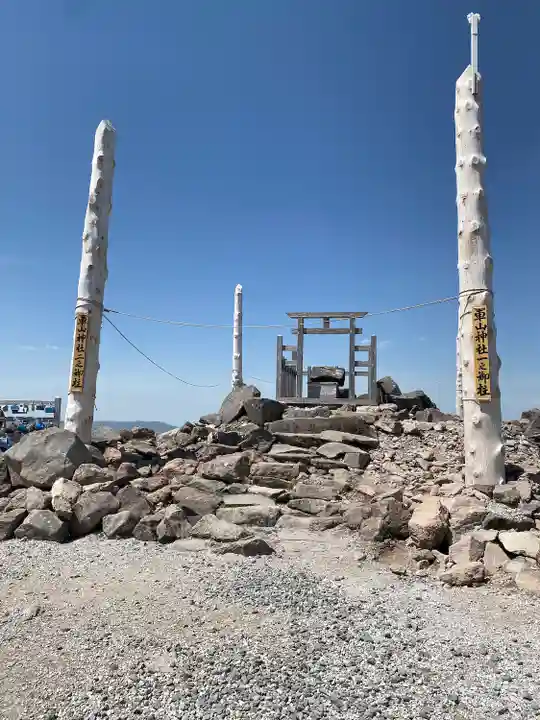 車山神社の本殿・本堂