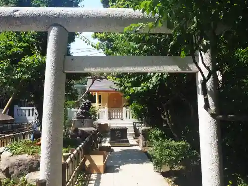 蒲田八幡神社の鳥居