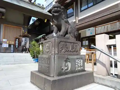 芝大神宮の狛犬