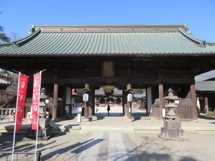 妻沼聖天山歓喜院の山門・神門
