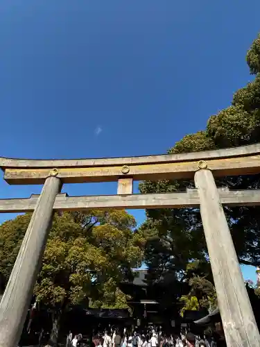 明治神宮の{uncategorized: "未分類", other: "その他", undefined: "問題あり", building: "その他建物", grave: "お墓", sacred_gate: "鳥居", guardian: "狛犬", statue: "像", buddha: "仏像", history: "歴史", nature: "自然", garden: "庭園", animal: "動物", pagoda: "塔", temizu: "手水舎", mountain_gate: "山門・神門", sanctuary: "本殿・本堂", subordinate: "末社・摂社", art: "芸術", scenery: "景色", jizo: "地蔵", ema: "絵馬", goshuin: "御朱印", omikuji: "おみくじ", items: "授与品その他", amulet: "お守り", goshuincho: "御朱印帳", eats: "食事", festival: "お祭り", votive_dance: "神楽", shichigosan: "七五三参", wedding: "結婚式", experience: "体験その他", initially: "初詣", around: "周辺", anti_infection: "感染症対策"}