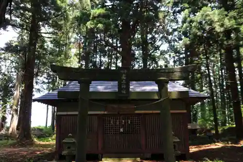 岩上神社の鳥居