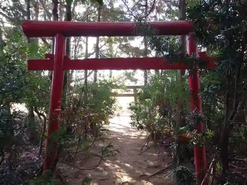 東菅稲荷神社の鳥居