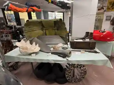 泉州磐船神社の{uncategorized: "未分類", other: "その他", undefined: "問題あり", building: "その他建物", grave: "お墓", sacred_gate: "鳥居", guardian: "狛犬", statue: "像", buddha: "仏像", history: "歴史", nature: "自然", garden: "庭園", animal: "動物", pagoda: "塔", temizu: "手水舎", mountain_gate: "山門・神門", sanctuary: "本殿・本堂", subordinate: "末社・摂社", art: "芸術", scenery: "景色", jizo: "地蔵", ema: "絵馬", goshuin: "御朱印", omikuji: "おみくじ", items: "授与品その他", amulet: "お守り", goshuincho: "御朱印帳", eats: "食事", festival: "お祭り", votive_dance: "神楽", shichigosan: "七五三参", wedding: "結婚式", experience: "体験その他", initially: "初詣", around: "周辺", anti_infection: "感染症対策"}