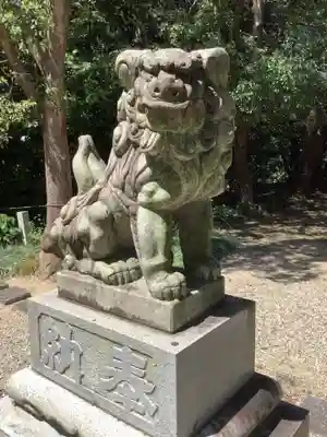 和爾良神社（猪子石原）の狛犬