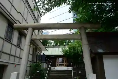  六本木天祖神社の鳥居
