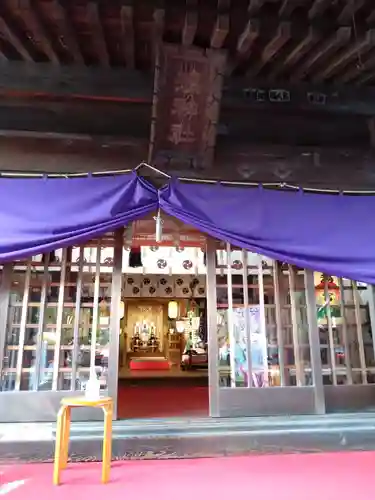 鴻神社の本殿